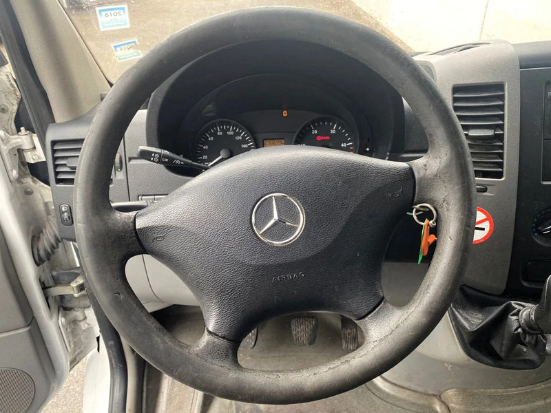 Mercedes-Benz Sprinter 513 *Elektrische+verwarmbare spiegels*Cruise control* - Furgoneta caja cerrada: foto 4 Mercedes-Benz Sprinter 513 *Elektrische+verwarmbare spiegels*Cruise control* - Furgoneta caja cerrada: foto 4