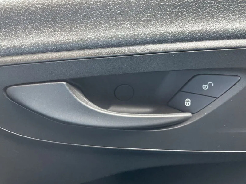 Furgoneta caja cerrada Mercedes-Benz Sprinter 514 *Airconditioning*Cruise control*Zijwindassistent*laadbrug: foto 9