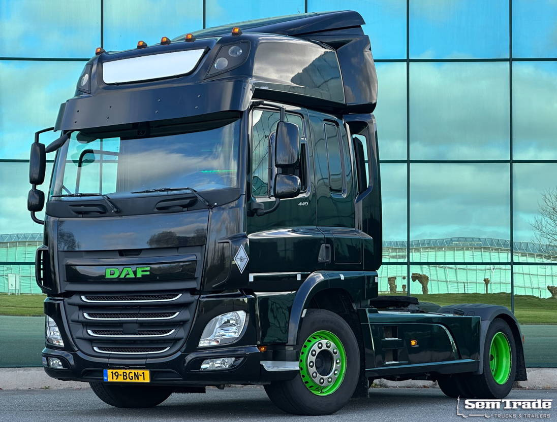 DAF CF 440 SC FT Full Spoiler NEW Smart Tacho 2 Super Condition - Cabeza tractora: foto 1 DAF CF 440 SC FT Full Spoiler NEW Smart Tacho 2 Super Condition - Cabeza tractora: foto 1