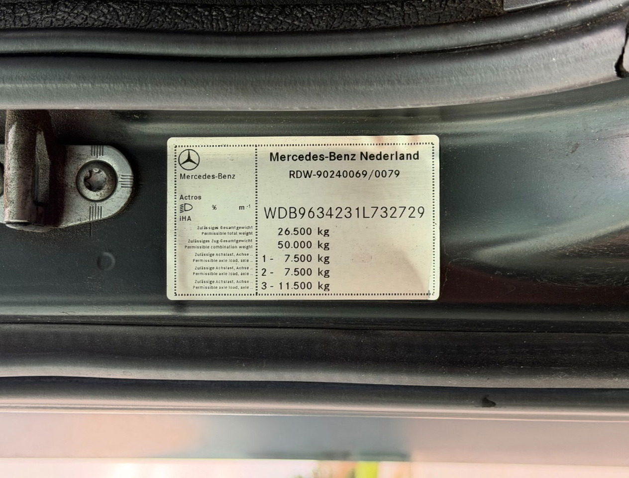 Cabeza tractora Mercedes-Benz Actros 2542 Euro 6 Full Spoiler 886.000 KM Holland-Truck: foto 25 Cabeza tractora Mercedes-Benz Actros 2542 Euro 6 Full Spoiler 886.000 KM Holland-Truck: foto 25