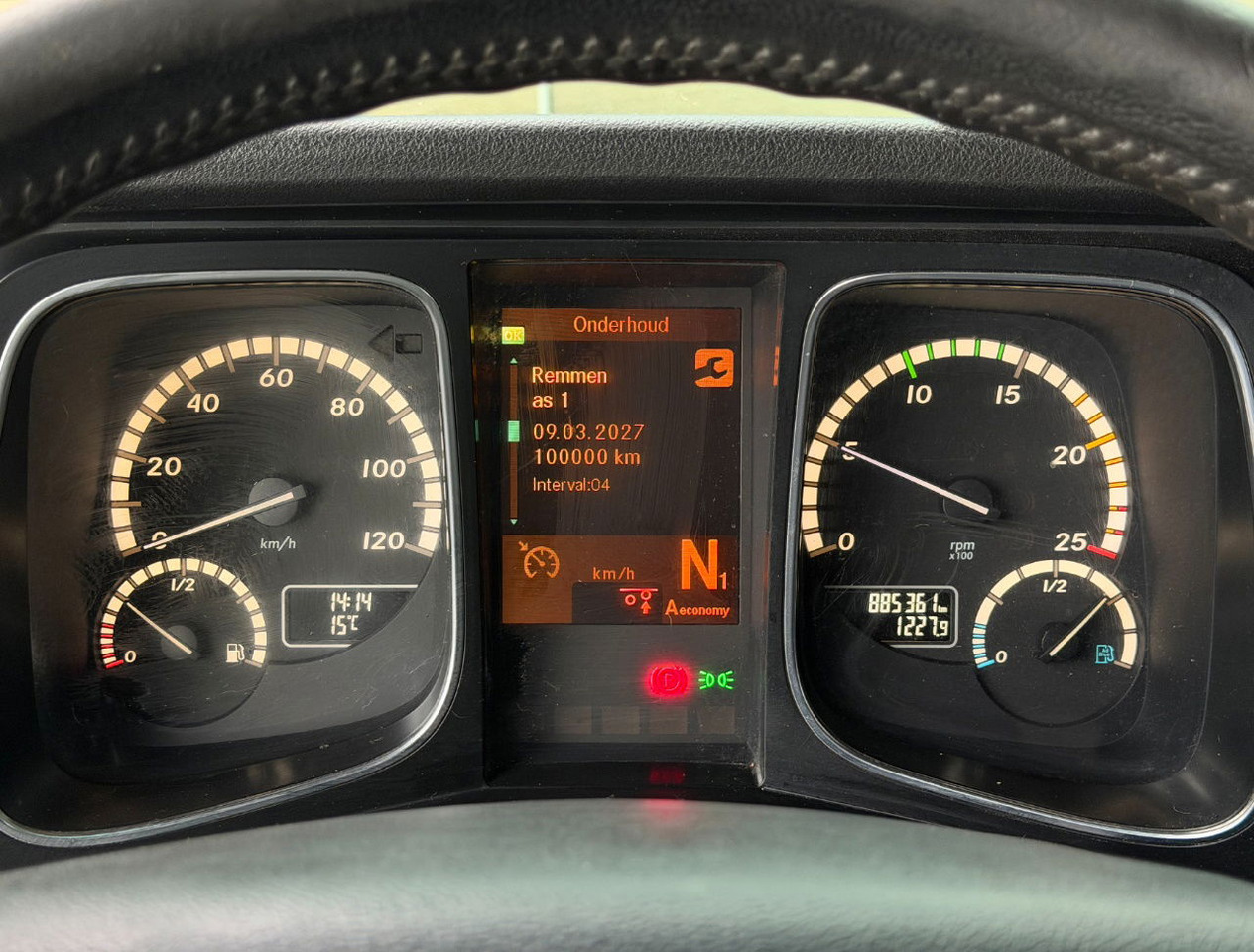 Cabeza tractora Mercedes-Benz Actros 2542 Euro 6 Full Spoiler 886.000 KM Holland-Truck: foto 14 Cabeza tractora Mercedes-Benz Actros 2542 Euro 6 Full Spoiler 886.000 KM Holland-Truck: foto 14