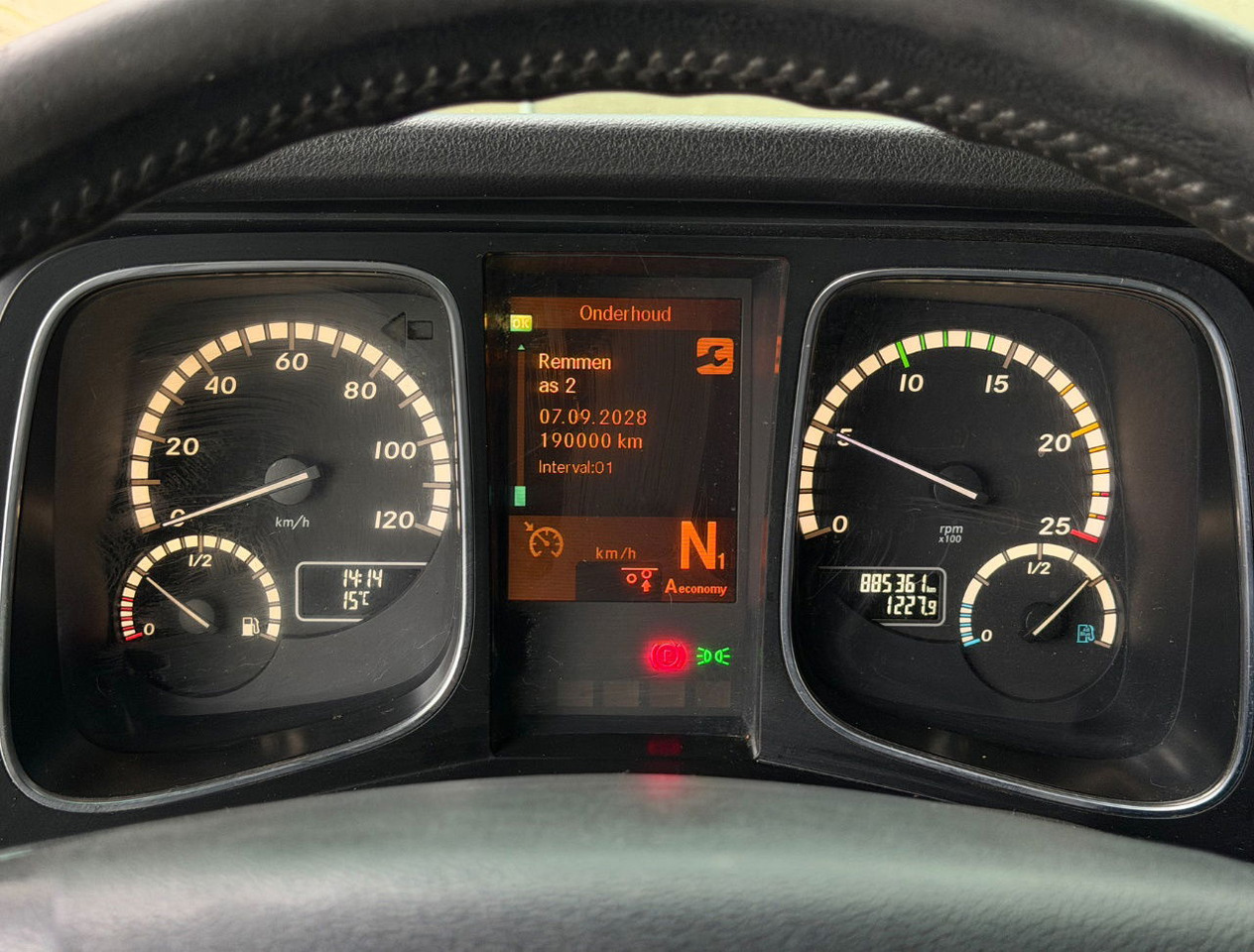 Cabeza tractora Mercedes-Benz Actros 2542 Euro 6 Full Spoiler 886.000 KM Holland-Truck: foto 13 Cabeza tractora Mercedes-Benz Actros 2542 Euro 6 Full Spoiler 886.000 KM Holland-Truck: foto 13