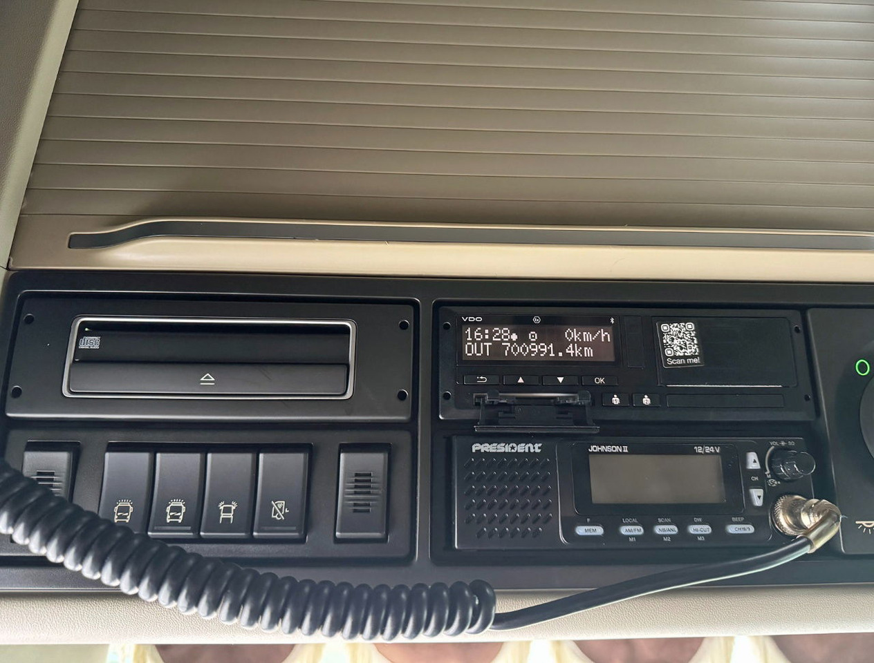 Cabeza tractora Volvo FH Globetrotter 6X2 701.000 KM Super Condition NL Truck: foto 14 Cabeza tractora Volvo FH Globetrotter 6X2 701.000 KM Super Condition NL Truck: foto 14