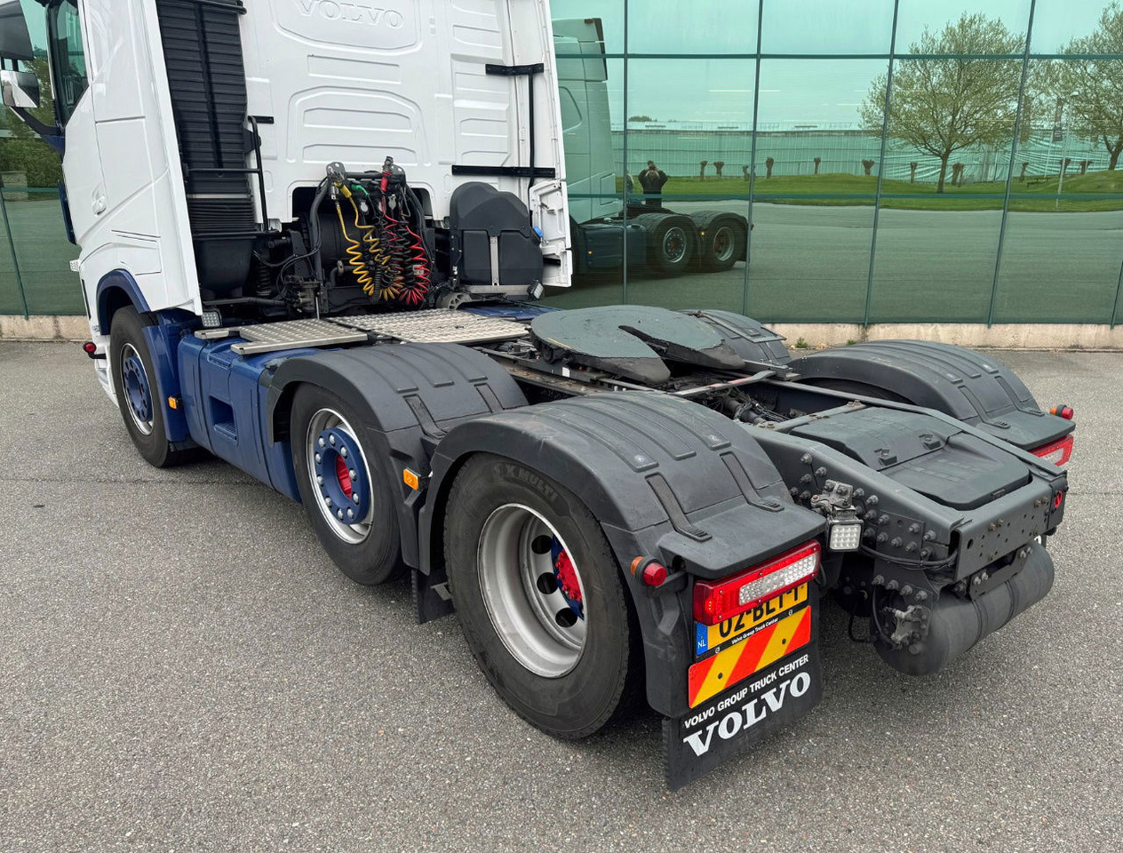Cabeza tractora Volvo FH Globetrotter 6X2 701.000 KM Super Condition NL Truck: foto 15 Cabeza tractora Volvo FH Globetrotter 6X2 701.000 KM Super Condition NL Truck: foto 15
