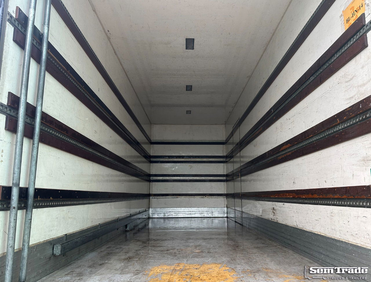 Camión caja cerrada MAN LE 220C Euro 3 Isolated BOX + BOX Heater 740 x 240 x 295 CM Inside Holland Truck: foto 21 Camión caja cerrada MAN LE 220C Euro 3 Isolated BOX + BOX Heater 740 x 240 x 295 CM Inside Holland Truck: foto 21