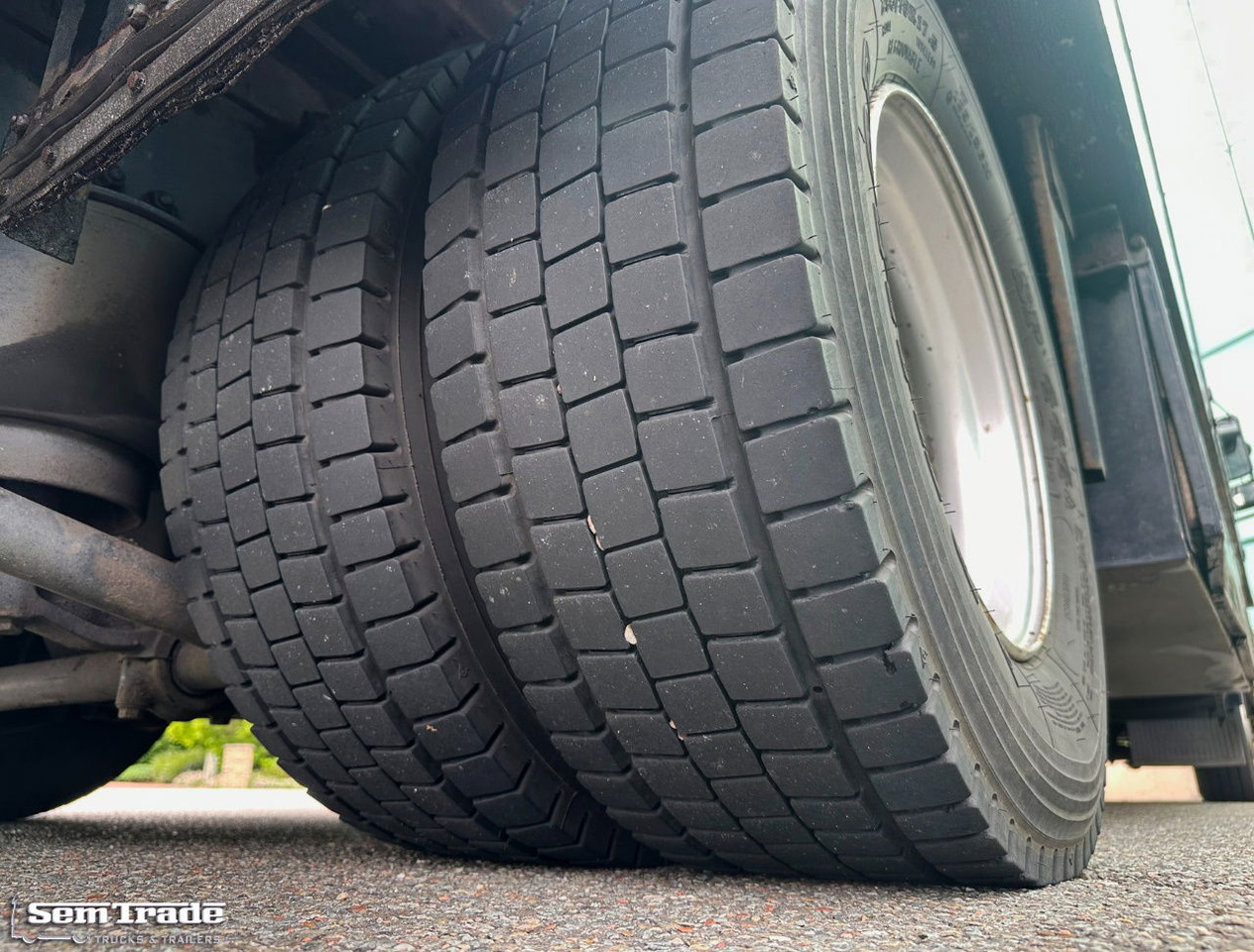 Camión caja cerrada MAN LE 220C Euro 3 Isolated BOX + BOX Heater 740 x 240 x 295 CM Inside Holland Truck: foto 17 Camión caja cerrada MAN LE 220C Euro 3 Isolated BOX + BOX Heater 740 x 240 x 295 CM Inside Holland Truck: foto 17