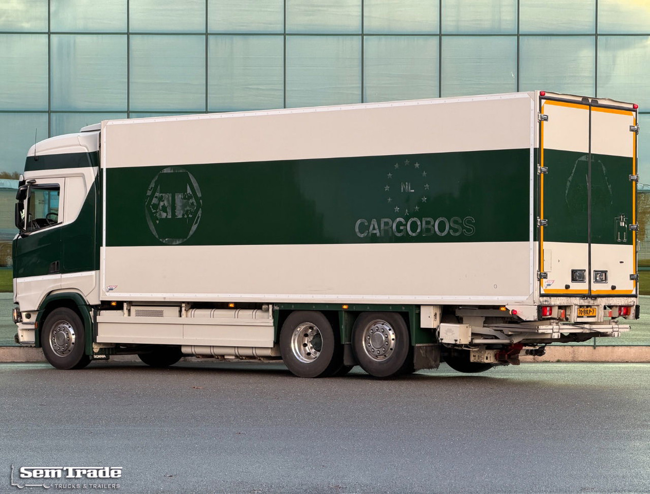 Scania S450 Full AIR Retarder VAN Beurden Isolated BOX Hydrarolls TRS Cooling NL-Truck - Camión frigorífico: foto 3 Scania S450 Full AIR Retarder VAN Beurden Isolated BOX Hydrarolls TRS Cooling NL-Truck - Camión frigorífico: foto 3