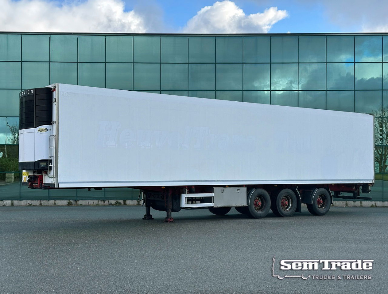 Van Eck 3 AS Koel Vries Carrier Vector 1800 Zeer Mooi Chassis Stuuras Tridec - Semirremolque frigorífico: foto 1 Van Eck 3 AS Koel Vries Carrier Vector 1800 Zeer Mooi Chassis Stuuras Tridec - Semirremolque frigorífico: foto 1