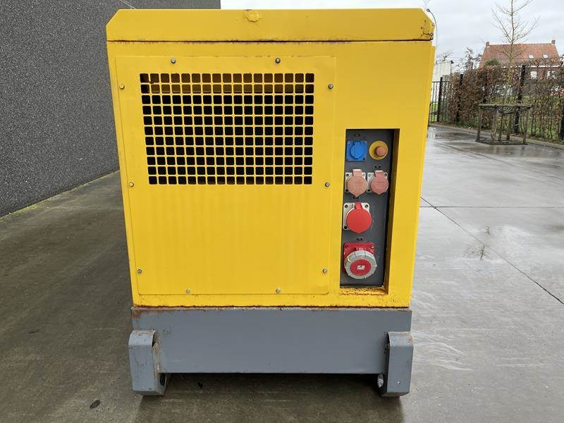 Atlas-Copco QAS 100 - Generador industriale: foto 4 Atlas-Copco QAS 100 - Generador industriale: foto 4