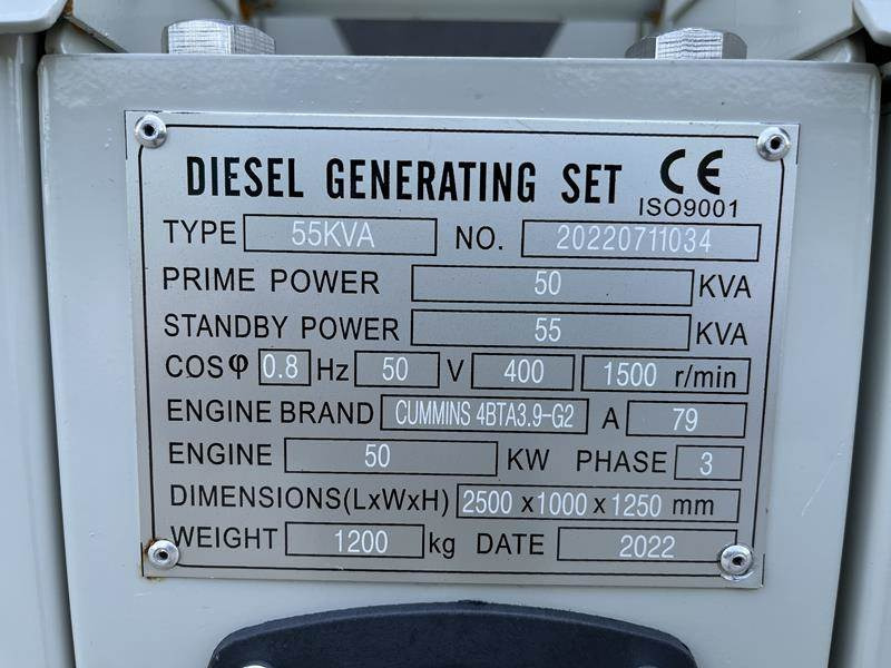 Cummins 55 kVA - Generador industriale: foto 2 Cummins 55 kVA - Generador industriale: foto 2