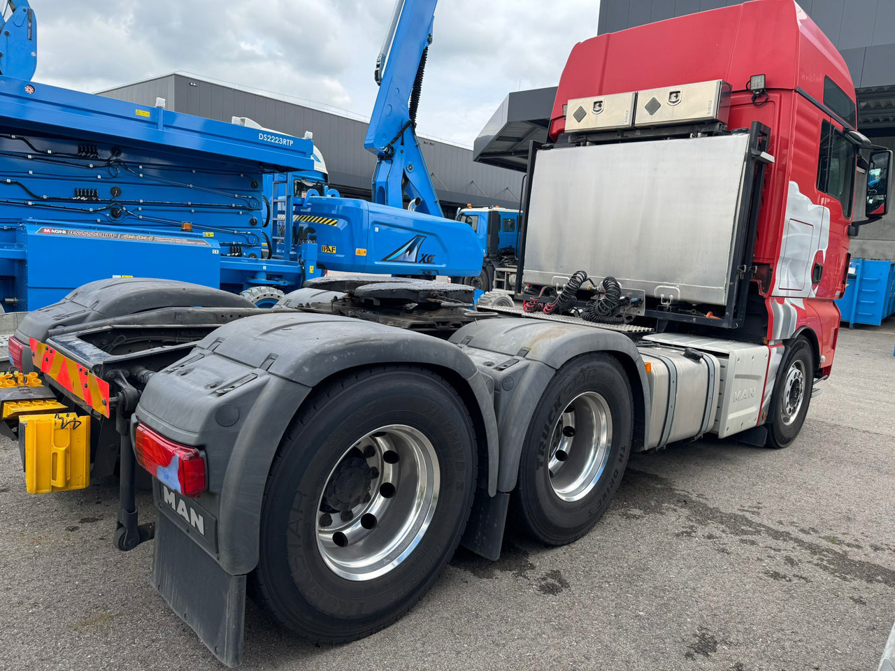 MAN TGX 26.560 6x4 - Cabeza tractora: foto 2 MAN TGX 26.560 6x4 - Cabeza tractora: foto 2