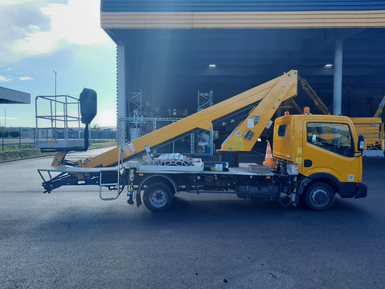 GSR E200T Comfort X - Camión con plataforma elevadora: foto 5 GSR E200T Comfort X - Camión con plataforma elevadora: foto 5