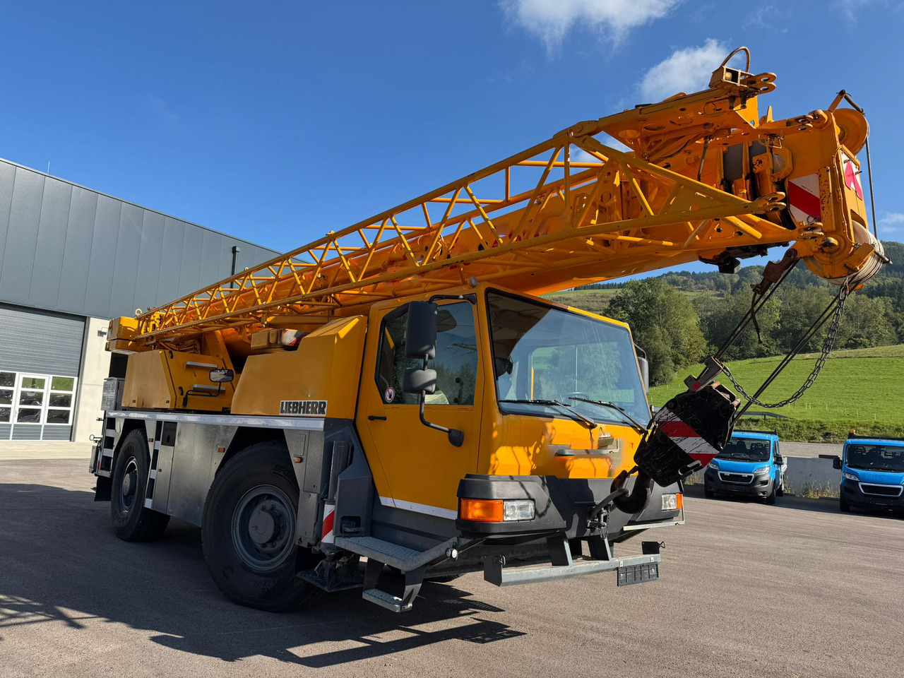 LIEBHERR LTM 1030/2 - Autogrúa: foto 1 LIEBHERR LTM 1030/2 - Autogrúa: foto 1