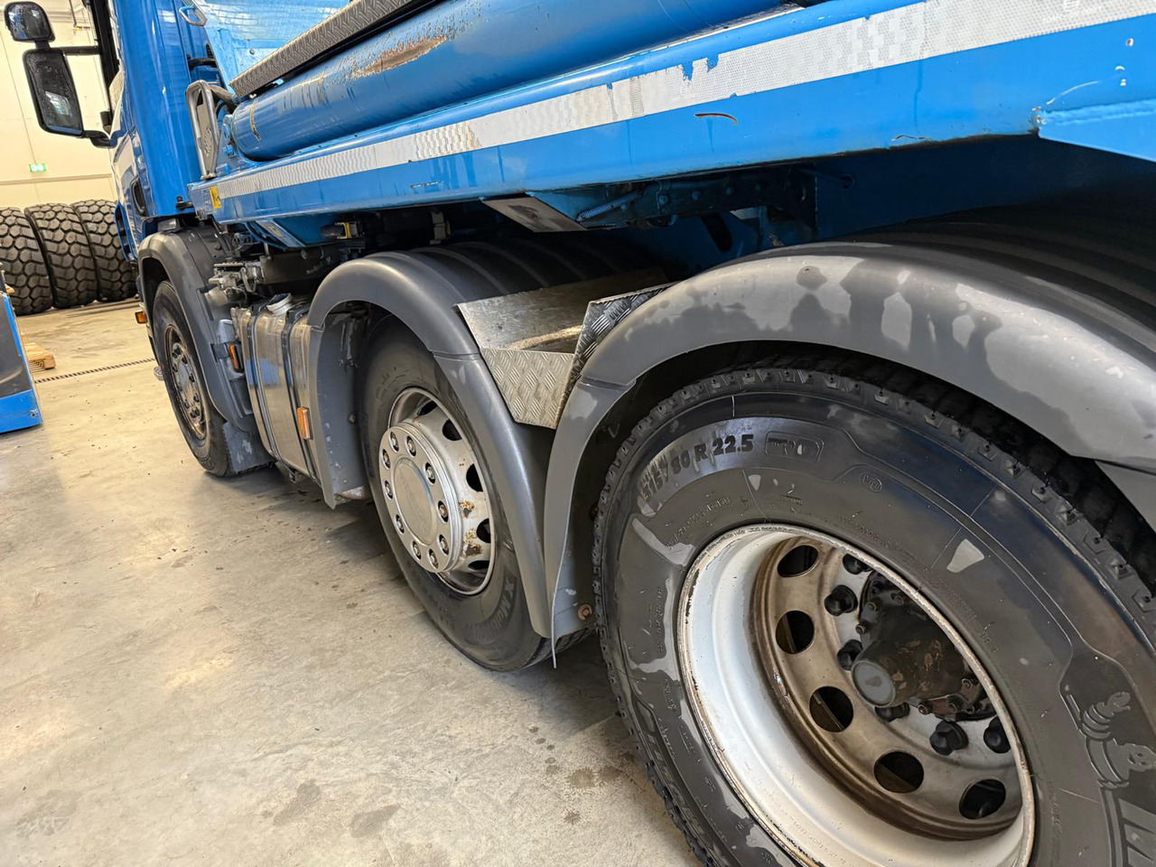 SCANIA P450 6x2 + AK16N TC - Camión portacontenedor de cadenas: foto 5 SCANIA P450 6x2 + AK16N TC - Camión portacontenedor de cadenas: foto 5