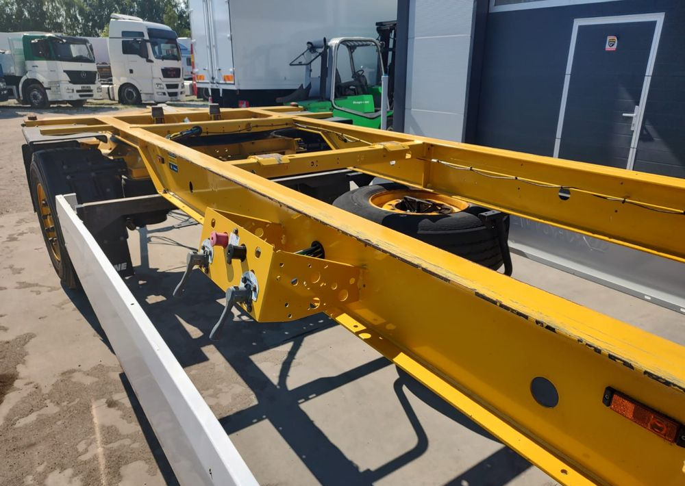 Krone Przyczepa BDF Krone - Remolque portacontenedore/ Intercambiable: foto 5 Krone Przyczepa BDF Krone - Remolque portacontenedore/ Intercambiable: foto 5