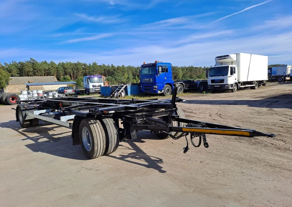 Krone Przyczepa Krone BDF 2017r - Remolque portacontenedore/ Intercambiable: foto 1 Krone Przyczepa Krone BDF 2017r - Remolque portacontenedore/ Intercambiable: foto 1