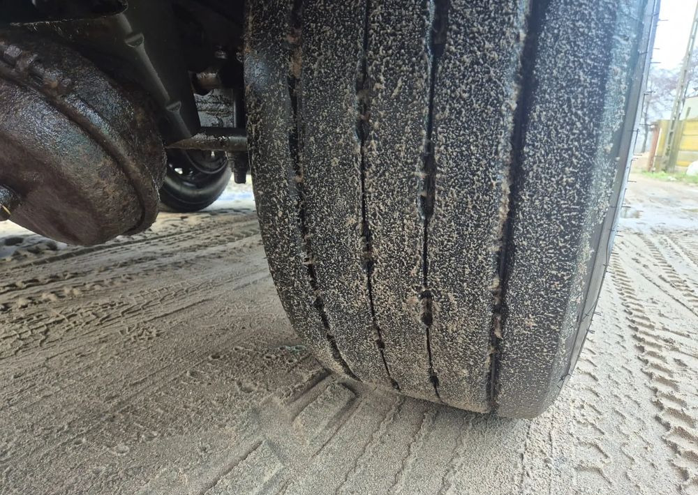 Remolque con toldo Schmitz Cargobull: foto 14 Remolque con toldo Schmitz Cargobull: foto 14