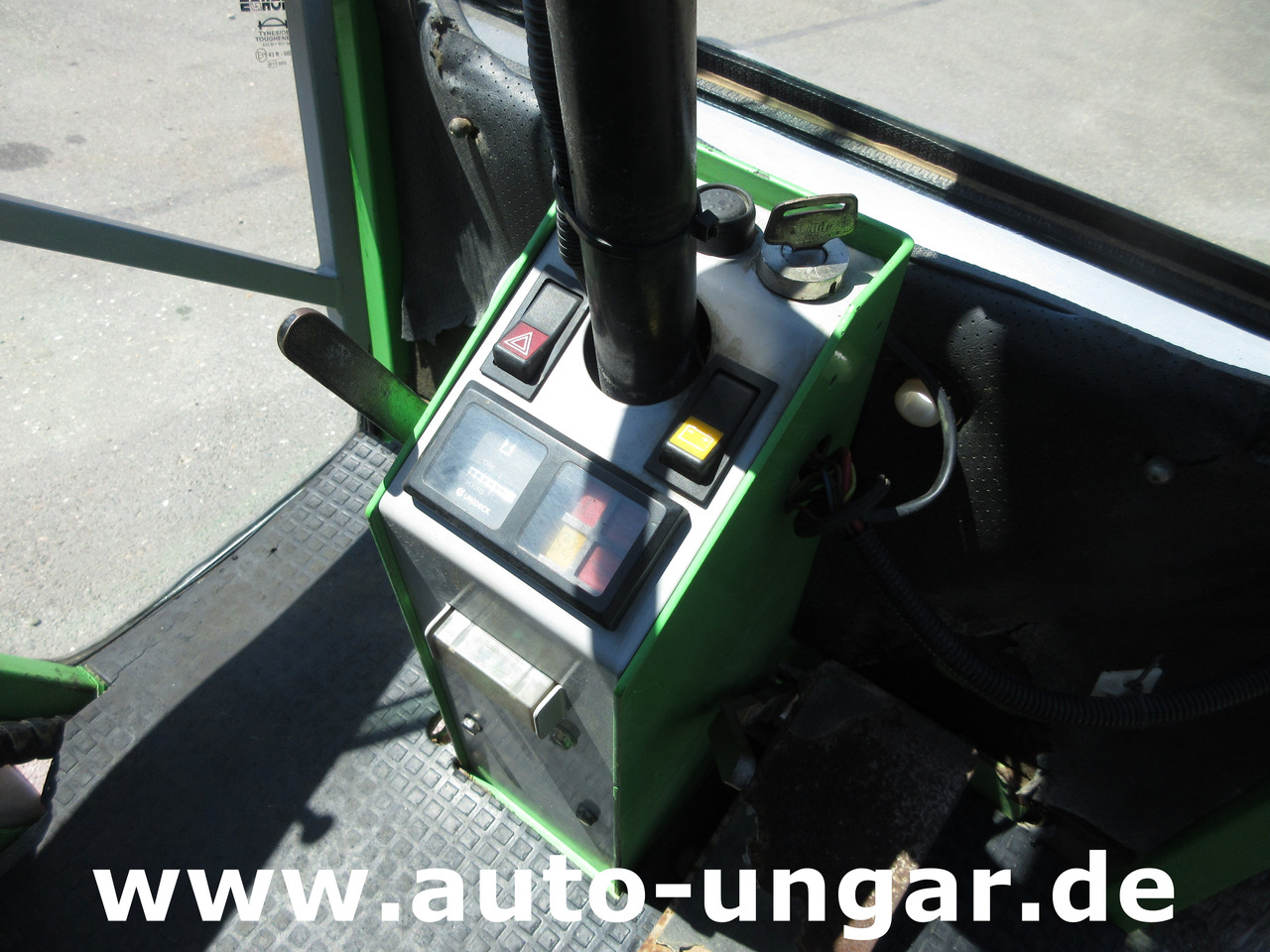 Tractor municipal Egholm Nilfisk 2100 Powerflex 4x4 Kipper AHK Hydraulik Bürste Winterdienst: foto 19