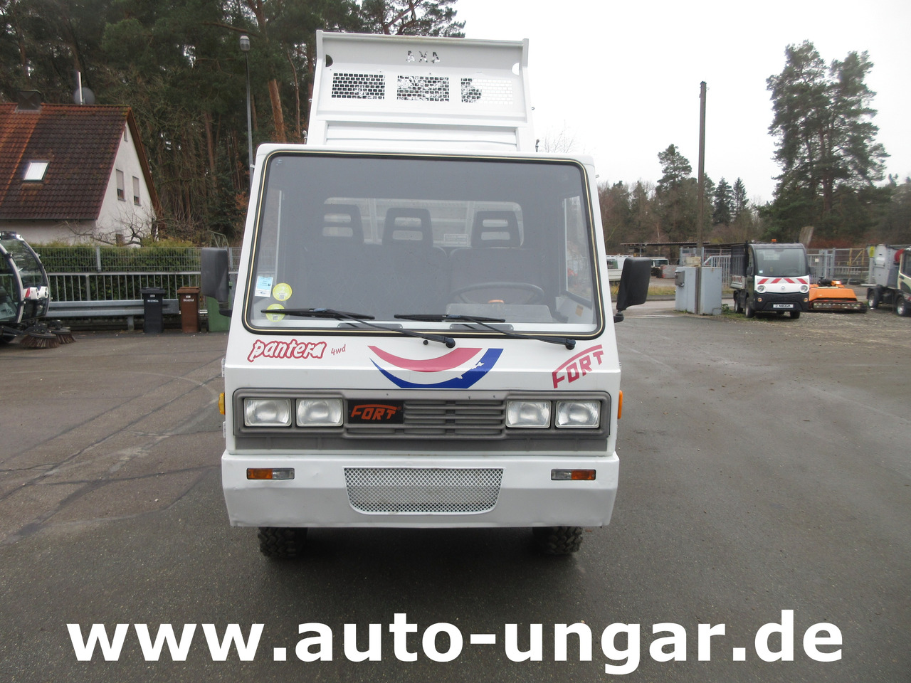 FORT Pantera 4WD Comaca Car 4x4 3-Seiten Kipper Untersetzung 40km/h Agricultural - Remolque volquete agrícola: foto 2 FORT Pantera 4WD Comaca Car 4x4 3-Seiten Kipper Untersetzung 40km/h Agricultural - Remolque volquete agrícola: foto 2