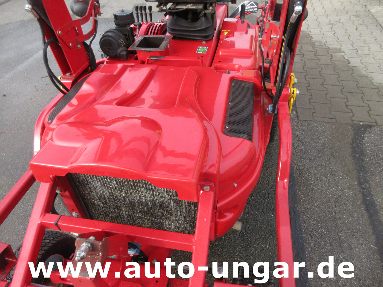 Maquinaria de henificación Ferrari PG280D Hochentleerung Hydrostat Kubota Diesel Parkmäher Mäher: foto 12