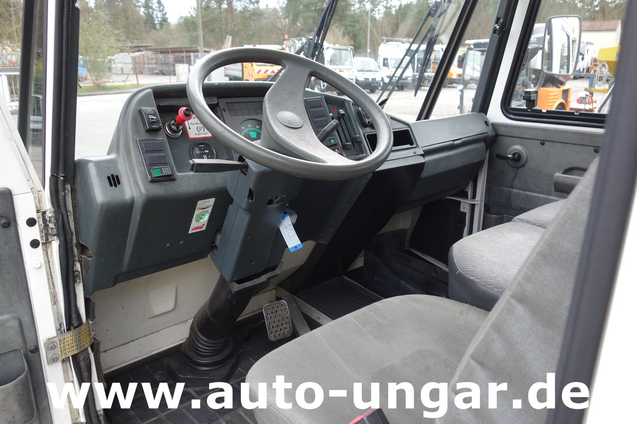 Remolcador de aviones Multicar M26 Champion Flugzeugschlepper Doka GSE Airport Push Back Industrieschlepper: foto 22 Remolcador de aviones Multicar M26 Champion Flugzeugschlepper Doka GSE Airport Push Back Industrieschlepper: foto 22