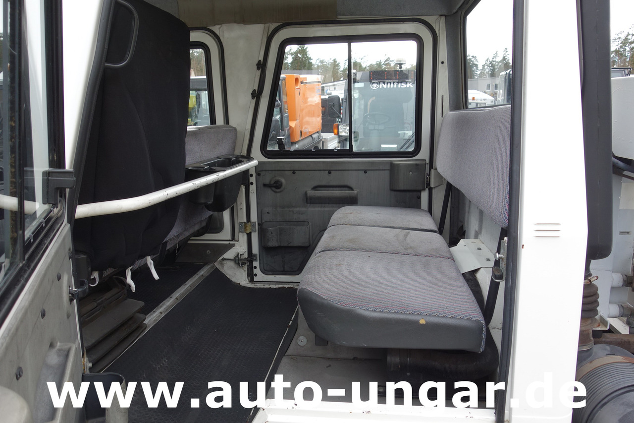 Remolcador de aviones Multicar M26 Champion Flugzeugschlepper Doka GSE Airport Push Back Industrieschlepper: foto 11 Remolcador de aviones Multicar M26 Champion Flugzeugschlepper Doka GSE Airport Push Back Industrieschlepper: foto 11