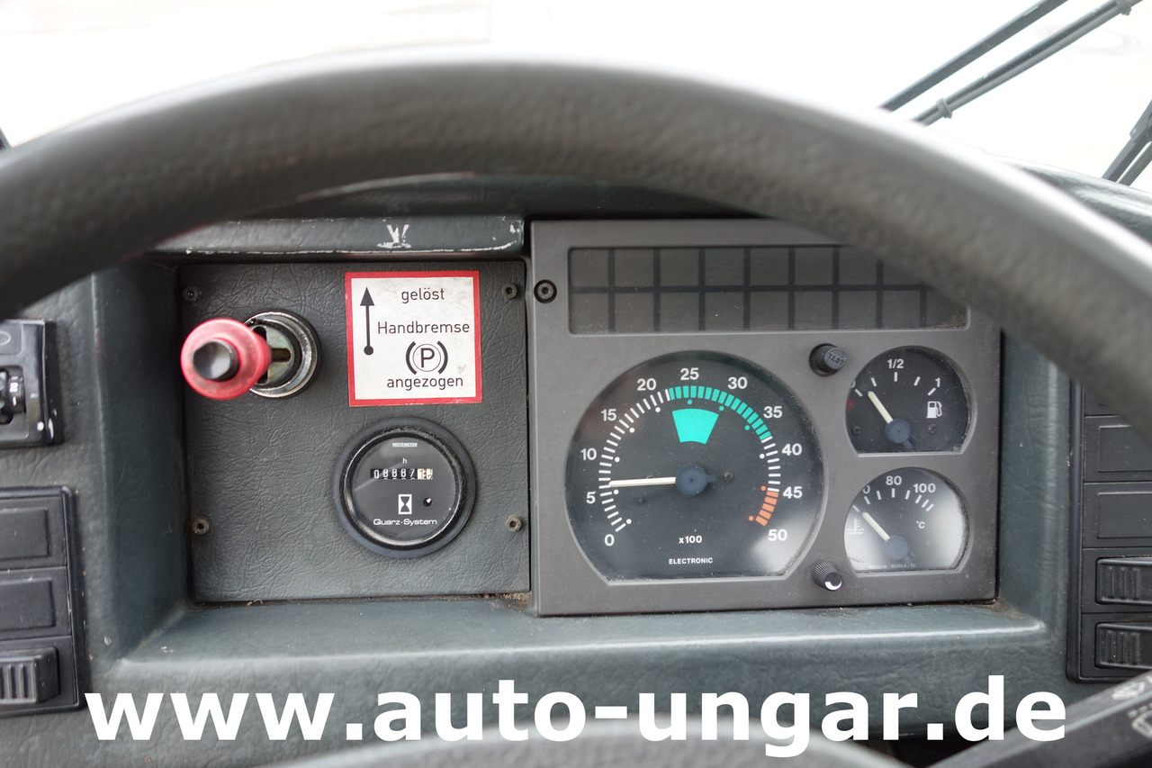 Remolcador de aviones Multicar M26 Champion Flugzeugschlepper Doka GSE Airport Push Back Industrieschlepper: foto 23 Remolcador de aviones Multicar M26 Champion Flugzeugschlepper Doka GSE Airport Push Back Industrieschlepper: foto 23