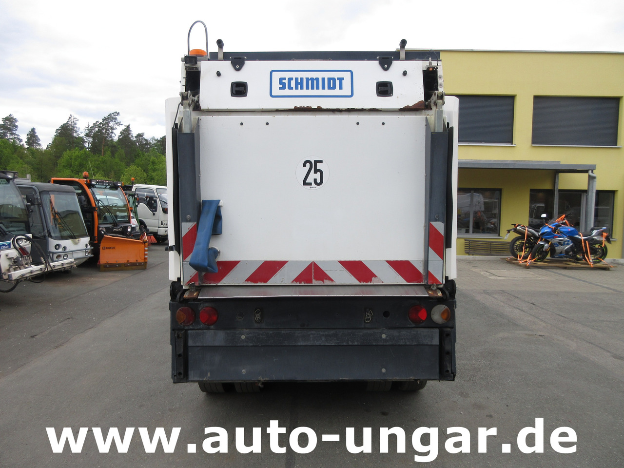 Schmidt Cleango 500 CS556 Euro 6 mit Wildkrautbesen Kehrmaschine aus 1. Hand - Barredora vial: foto 5 Schmidt Cleango 500 CS556 Euro 6 mit Wildkrautbesen Kehrmaschine aus 1. Hand - Barredora vial: foto 5