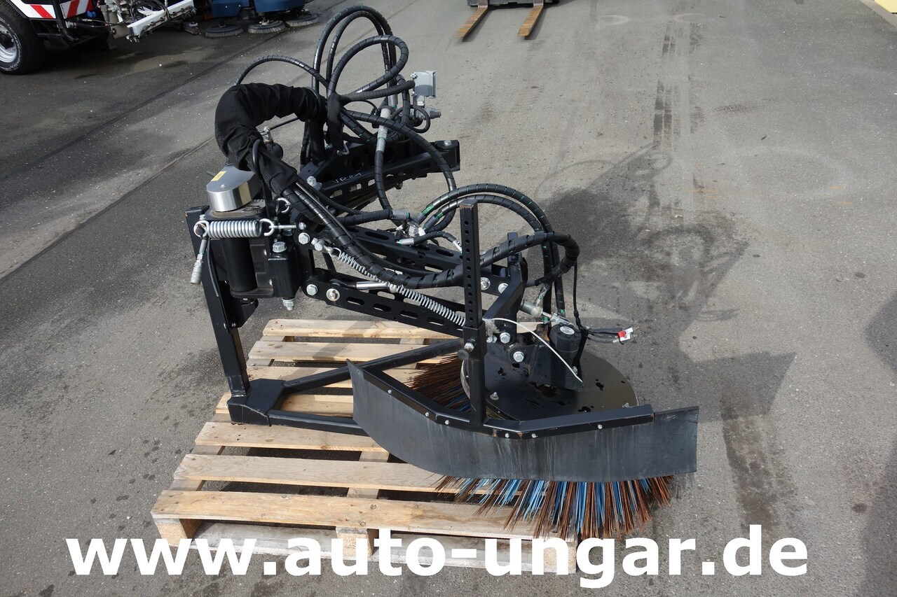 Schmidt Nilfisk 3. Besen für City Ranger Jungo Jet 3500 Multigo - Barredora cucharón para Vehículo municipal: foto 1 Schmidt Nilfisk 3. Besen für City Ranger Jungo Jet 3500 Multigo - Barredora cucharón para Vehículo municipal: foto 1