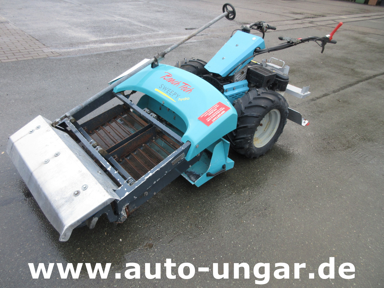 Kässbohrer BeachTech Sweepy Hydro Baujahr 2012 Strandreiniger Beachcleaner Cribleuse de Plage - Vehículo municipal: foto 1 Kässbohrer BeachTech Sweepy Hydro Baujahr 2012 Strandreiniger Beachcleaner Cribleuse de Plage - Vehículo municipal: foto 1