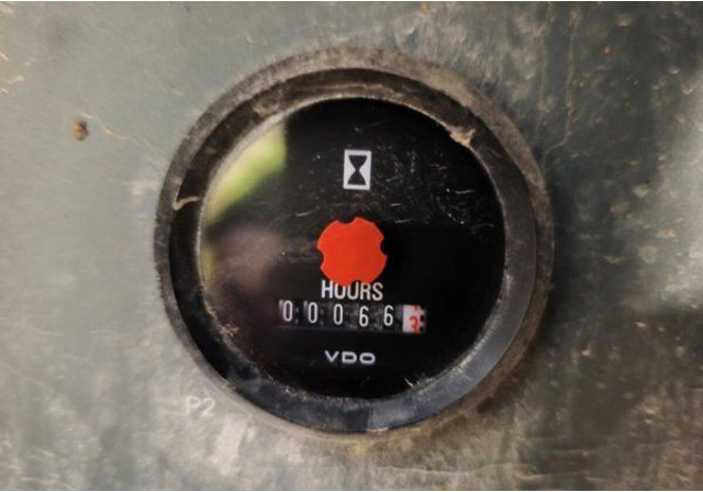 Sandvik DC 125R Commando - Perforadora: foto 4 Sandvik DC 125R Commando - Perforadora: foto 4