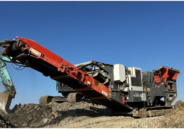 Sandvik QJ 341 - Trituradora de mandíbula: foto 1 Sandvik QJ 341 - Trituradora de mandíbula: foto 1