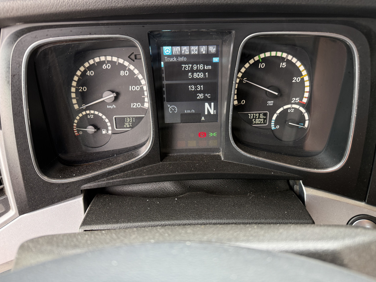 Cabeza tractora Mercedes-Benz Actros 1842LS Kran HMF 2020 bis 18 Meter: foto 7