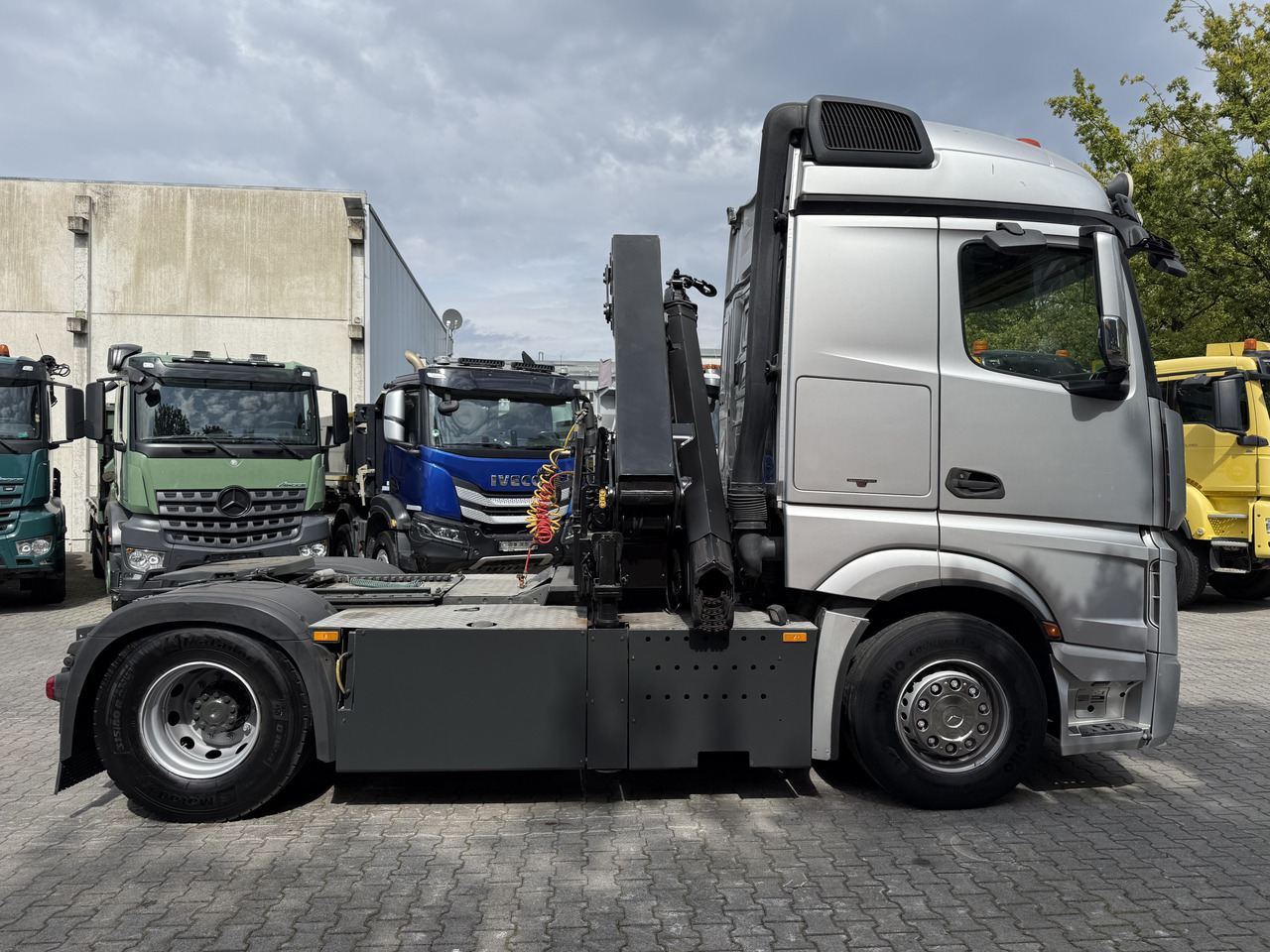 Cabeza tractora Mercedes-Benz Actros 1842LS Kran HMF 2020 bis 18 Meter: foto 12