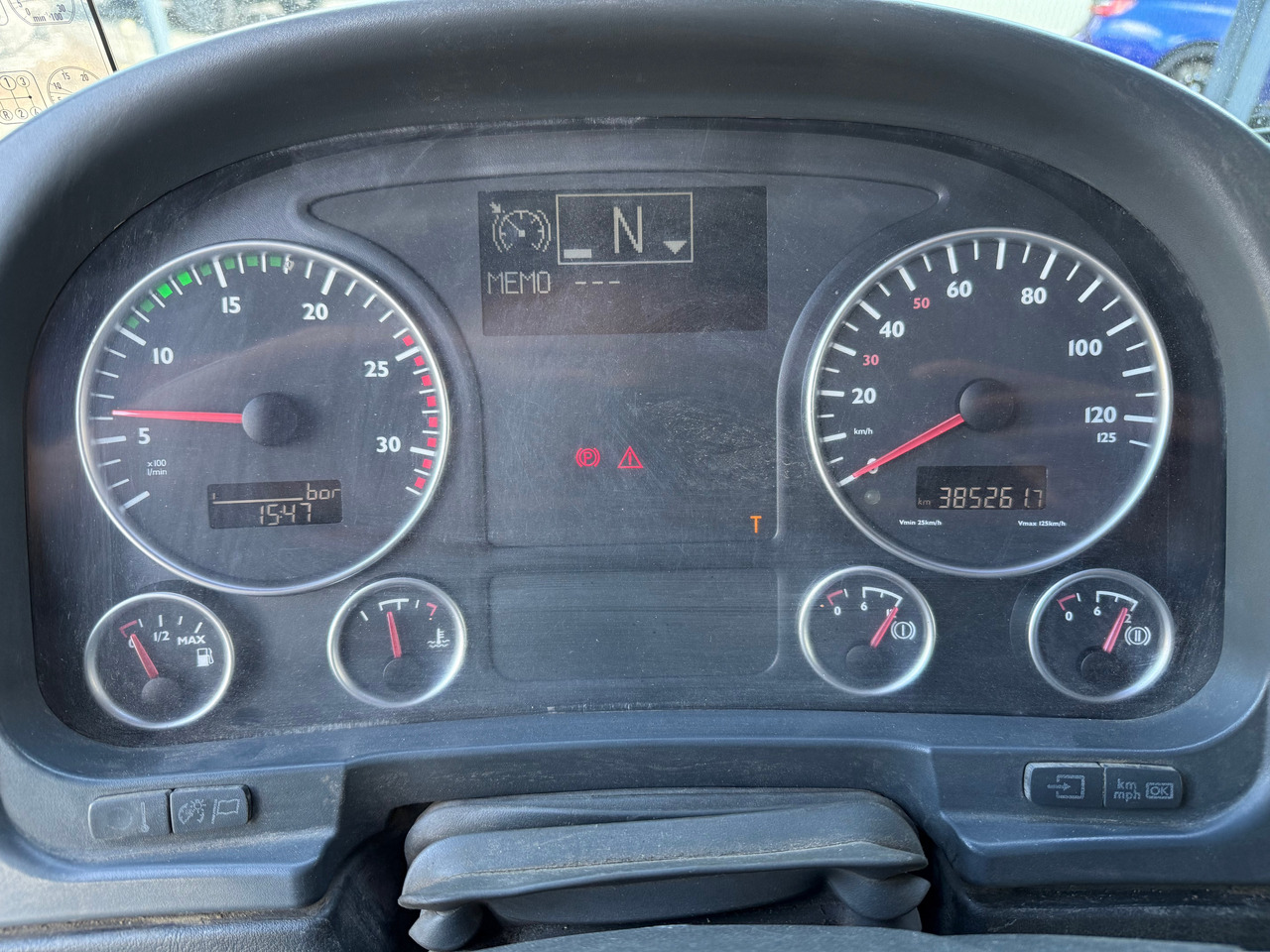 Leasing de MAN TGA 26.360 6X2 Kipper Kran Palfinger 15500 MAN TGA 26.360 6X2 Kipper Kran Palfinger 15500: foto 7