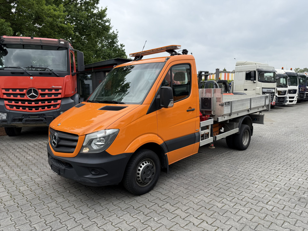 Mercedes-Benz Sprinter 516 Kipper mit Kran HMF 270 - Furgoneta basculante: foto 1 Mercedes-Benz Sprinter 516 Kipper mit Kran HMF 270 - Furgoneta basculante: foto 1