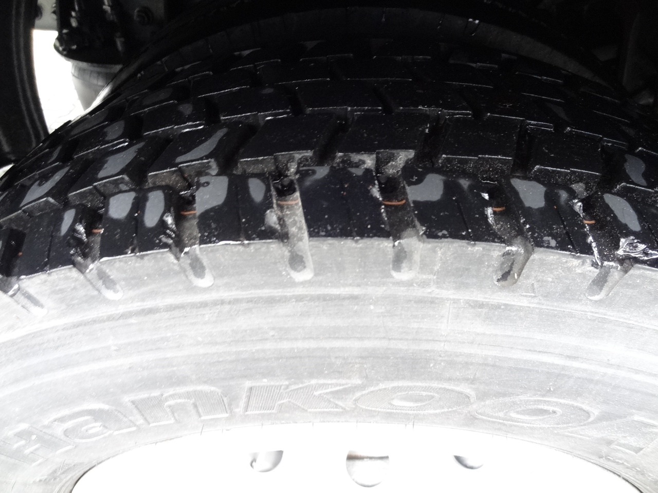 Renault Midlum 300.12 Fassi F80 - Camión caja abierta, Camión grúa: foto 2 Renault Midlum 300.12 Fassi F80 - Camión caja abierta, Camión grúa: foto 2