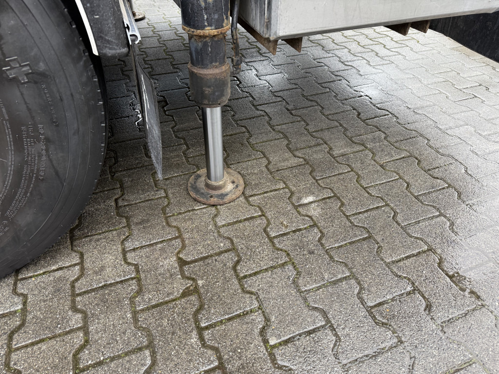 Volvo FH12 420 6X2 Kran PM 30025 bis 26.5 Meter - Camión caja abierta, Camión grúa: foto 5 Volvo FH12 420 6X2 Kran PM 30025 bis 26.5 Meter - Camión caja abierta, Camión grúa: foto 5