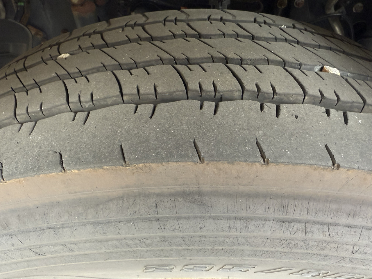 Volvo FL250.18 Carrier Supra 850Mt - Camión frigorífico: foto 4 Volvo FL250.18 Carrier Supra 850Mt - Camión frigorífico: foto 4