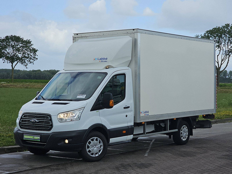 Ford Transit 2.0 Bakwagen Laadklep! - Furgoneta caja cerrada: foto 2 Ford Transit 2.0 Bakwagen Laadklep! - Furgoneta caja cerrada: foto 2