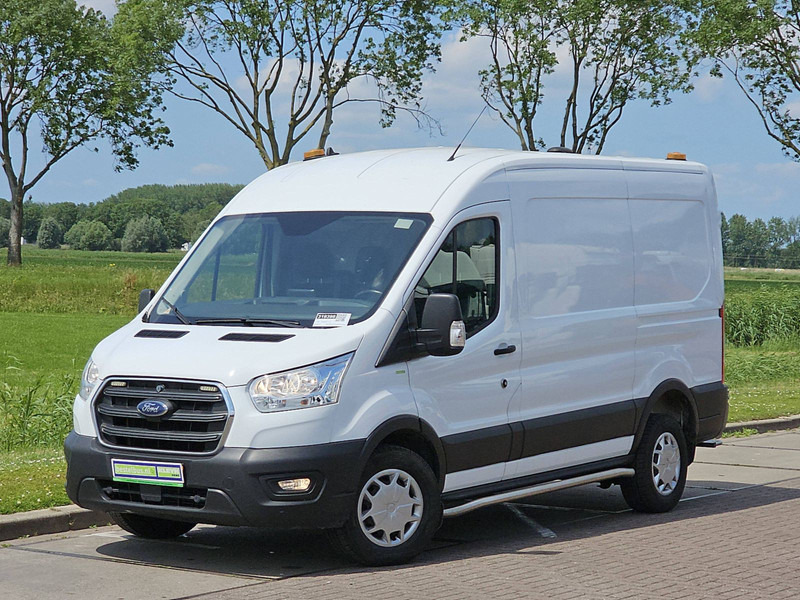 Ford Transit 2.0 TDCI 170 AUT. L2H2 - Furgón: foto 2 Ford Transit 2.0 TDCI 170 AUT. L2H2 - Furgón: foto 2