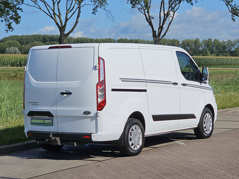 Ford Transit Custom 2.0 L1H1 Navi Trekhaak - Furgoneta pequeña: foto 3 Ford Transit Custom 2.0 L1H1 Navi Trekhaak - Furgoneta pequeña: foto 3