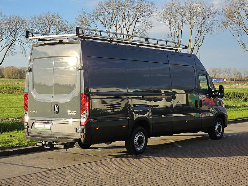 Iveco Daily 35S18 ac automaat EURO6 - Furgón: foto 3 Iveco Daily 35S18 ac automaat EURO6 - Furgón: foto 3