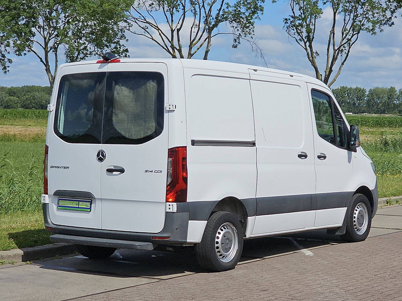 Mercedes-Benz Sprinter 314 L1H1 Mbux10 LED Eur6 - Furgón: foto 3 Mercedes-Benz Sprinter 314 L1H1 Mbux10 LED Eur6 - Furgón: foto 3