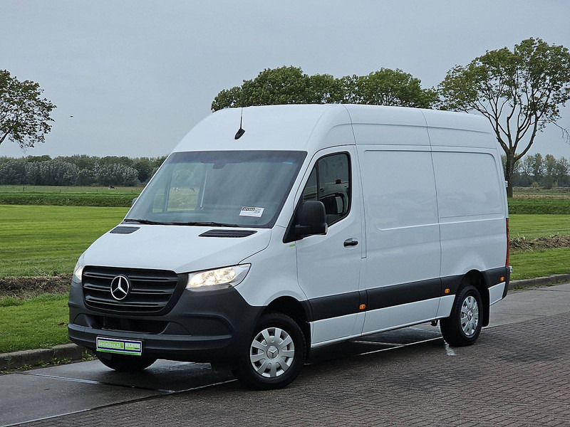 Mercedes-Benz Sprinter 317 L2H2 Navi RWD - Furgón: foto 2 Mercedes-Benz Sprinter 317 L2H2 Navi RWD - Furgón: foto 2