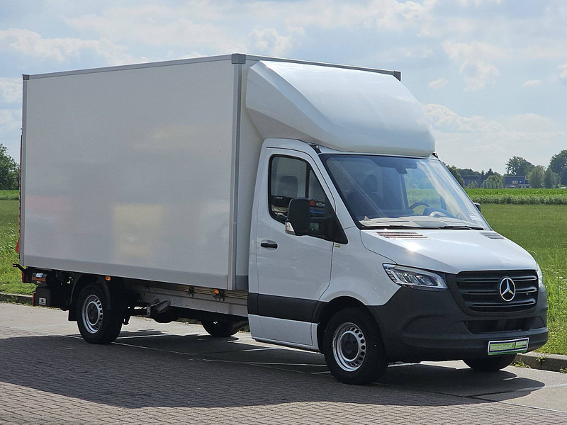 Mercedes-Benz Sprinter 317 ac LED EURO6 - Furgoneta caja cerrada: foto 5 Mercedes-Benz Sprinter 317 ac LED EURO6 - Furgoneta caja cerrada: foto 5
