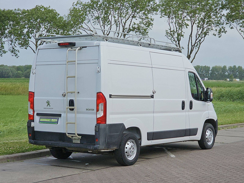 Peugeot Boxer 2.2 BHDI 140 L2H2 - Furgón: foto 3 Peugeot Boxer 2.2 BHDI 140 L2H2 - Furgón: foto 3