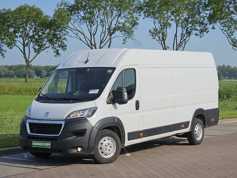 Peugeot Boxer 2.2 BHDI 140 L4H2 - Furgón: foto 2 Peugeot Boxer 2.2 BHDI 140 L4H2 - Furgón: foto 2
