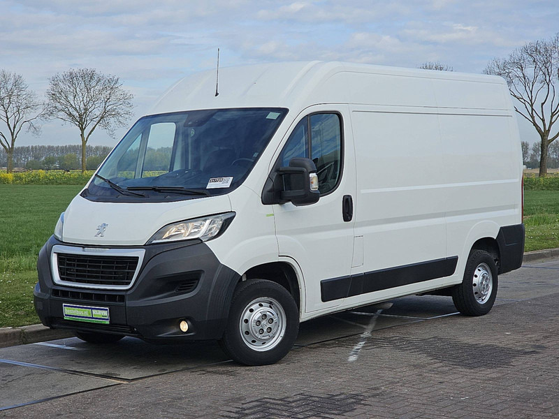 Peugeot Boxer 2.2 L2H2 140Pk Navi Eur6 - Furgón: foto 2 Peugeot Boxer 2.2 L2H2 140Pk Navi Eur6 - Furgón: foto 2