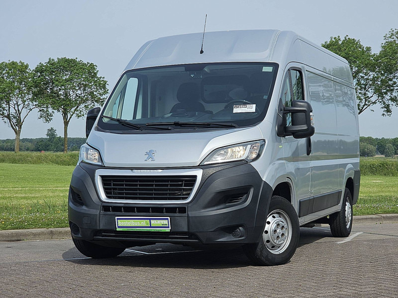 Peugeot Boxer 330 ac EURO6 - Furgoneta pequeña: foto 1 Peugeot Boxer 330 ac EURO6 - Furgoneta pequeña: foto 1